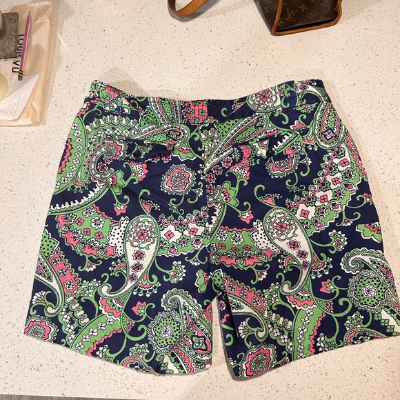 Lilly Pulitzer Paisley Print Shorts - Picture 2 of 4
